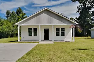 302-A Stancil St, Smithfield, NC 27577 - Photo 1