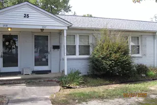 1700 Roslyn Dr, Burlington, NC 27215 - Photo 1