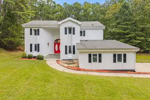 141 Southerland Pl, Henderson, NC 27537 - Photo 1