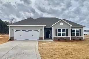 105 Nova Pl, Pikeville, NC 27863 - Photo 1