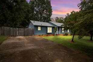 2005 Rendall St, Burlington, NC 27215 - Photo 1