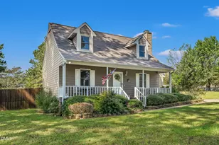 62 Stoneridge Dr, Henderson, NC 27537 - Photo 1