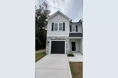 606 S Blackmon Street, Benson, NC 27504 - Photo 1