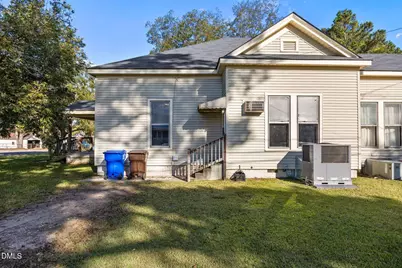 51 W Washington Street, Coats, NC 27521 - Photo 1