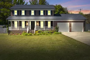 538 N Gurney St, Burlington, NC 27215 - Photo 1