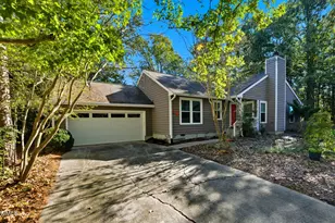 14 Lark Cir, Chapel Hill, NC 27517 - Photo 1