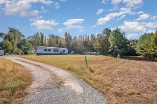 93 Grove Park Ln, Henderson, NC 27537 - Photo 1