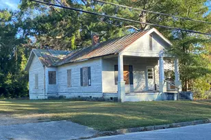 211 Fairview Ave SW, Wilson, NC 27893 - Photo 1