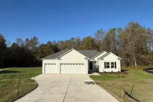 240 Mangrove Ct, Four Oaks, NC 27524 - Photo 1