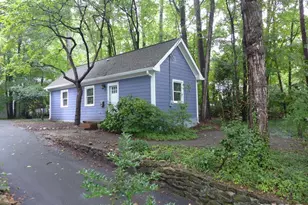 904 E Franklin St, Chapel Hill, NC 27514 - Photo 1