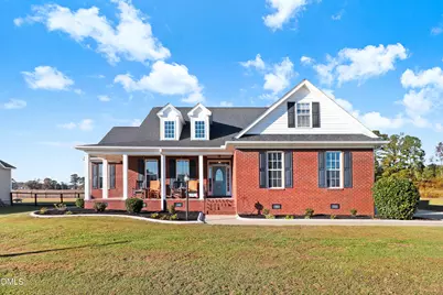 401 Ellington Way, La Grange, NC 28551 - Photo 1