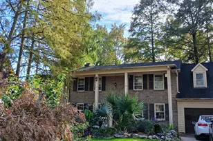 409 Cottonwood Cir, Raleigh, NC 27609 - Photo 1