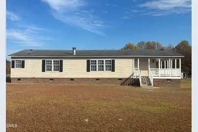 102 Bladestone Place, Pikeville, NC 27863 - Photo 1