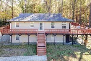 137 Fox Hunters Ln, Broadway, NC 27505 - Photo 1