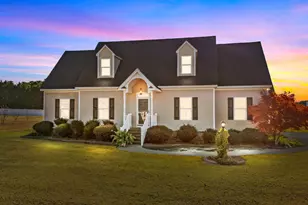 2015 Callies Ct, Nashville, NC 27856 - Photo 1