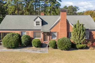 309 N 3rd St, Pinetops, NC 27864 - Photo 1