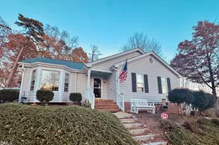 6104 Westborough Dr, Raleigh, NC 27612 - Photo 1