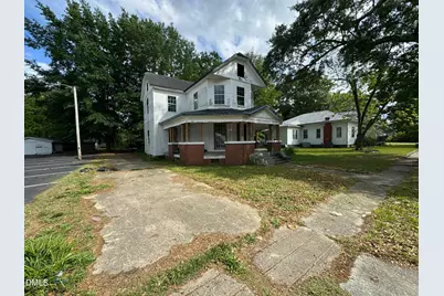 406 N Webb Street, Selma, NC 27576 - Photo 1