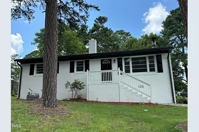 1220 Roanoke Avenue, Henderson, NC 27536 - Photo 1