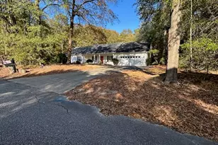 4591 Mill St, Hope Mills, NC 28348 - Photo 1