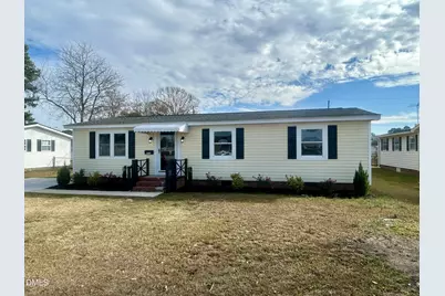 403 S Market Street, Benson, NC 27504 - Photo 1