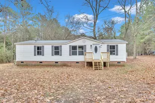 366 Buckskin Ln, Henderson, NC 27537 - Photo 1