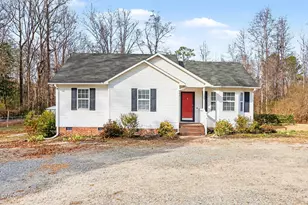 126 Mary Michael Ln, Benson, NC 27504 - Photo 1