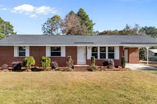 612 Gray St, Elm City, NC 27822 - Photo 1