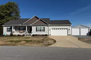 111 Fox Run Ct, Benson, NC 27504 - Photo 1