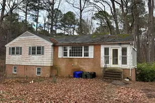 306 Hickory Dr, Chapel Hill, NC 27517 - Photo 1