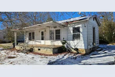 807 E Green Street, Franklinton, NC 27525 - Photo 1