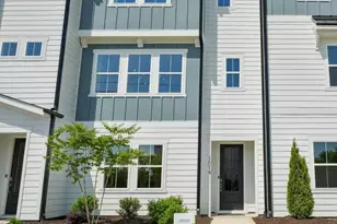 1051 Zelkova Ln, Chapel Hill, NC 27517 - Photo 1