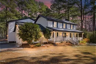 512 Stratford Dr, Zebulon, NC 27597 - Photo 1