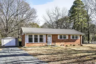 7 Travis Cir, Durham, NC 27713 - Photo 1