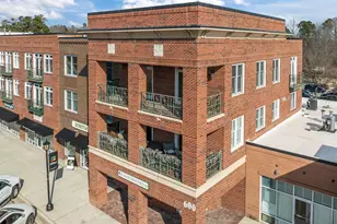 634 Meadowmont Village Cir, Chapel Hill, NC 27517 - Photo 1