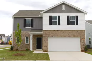 141 Babbling Brk Dr, Clayton, NC 27520 - Photo 1