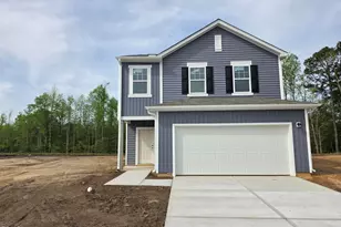1500 Pond Overlook Dr, Nashville, NC 27856 - Photo 1
