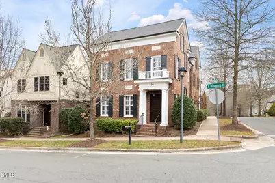 400 E Winmore Avenue, Chapel Hill, NC 27516 - Photo 1