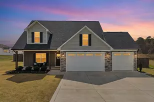 129 Thunder Vly Ct, Lillington, NC 27546 - Photo 1