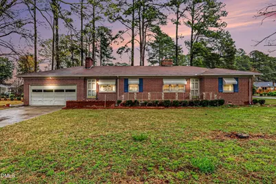 207 E Griswold Street, Selma, NC 27576 - Photo 1
