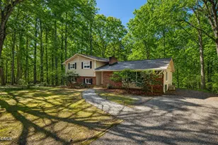 920 Shady Lawn Rd Ext, Chapel Hill, NC 27514 - Photo 1