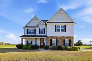 101 Running Deer Ln, Princeton, NC 27569 - Photo 1