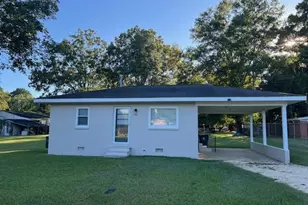 603 Maple Ave, Four Oaks, NC 27524 - Photo 1