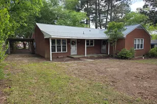 1305 Erwin Rd, Dunn, NC 28334 - Photo 1