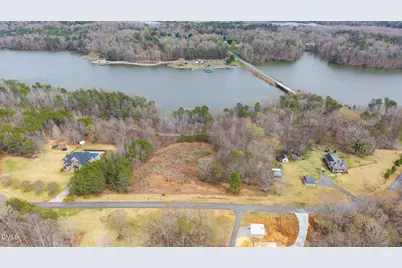 3229 Labrador Drive, Mebane, NC 27302 - Photo 1