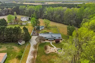 221 Pinkney Church Rd, Fremont, NC 27830 - Photo 1
