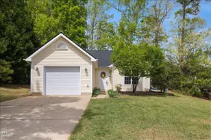 105 Hornholly Way, Holly Springs, NC 27540 - Photo 1