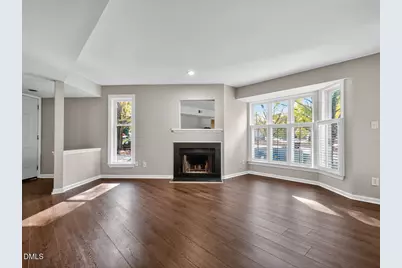 911 Washington Street #203, Raleigh, NC 27605 - Photo 1