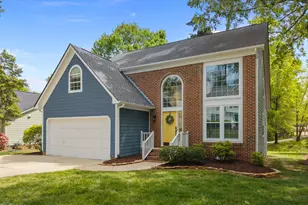 100 Trailview Dr, Cary, NC 27513 - Photo 1