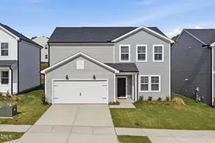 437 Woodbluff Dr, Sanford, NC 27330 - Photo 1